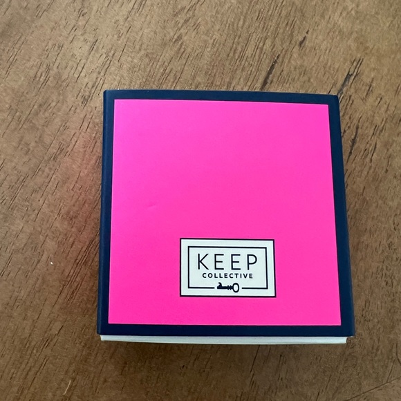 ❤️ Heart and 🗝 key Earrings Pack - NWT - Picture 4 of 6